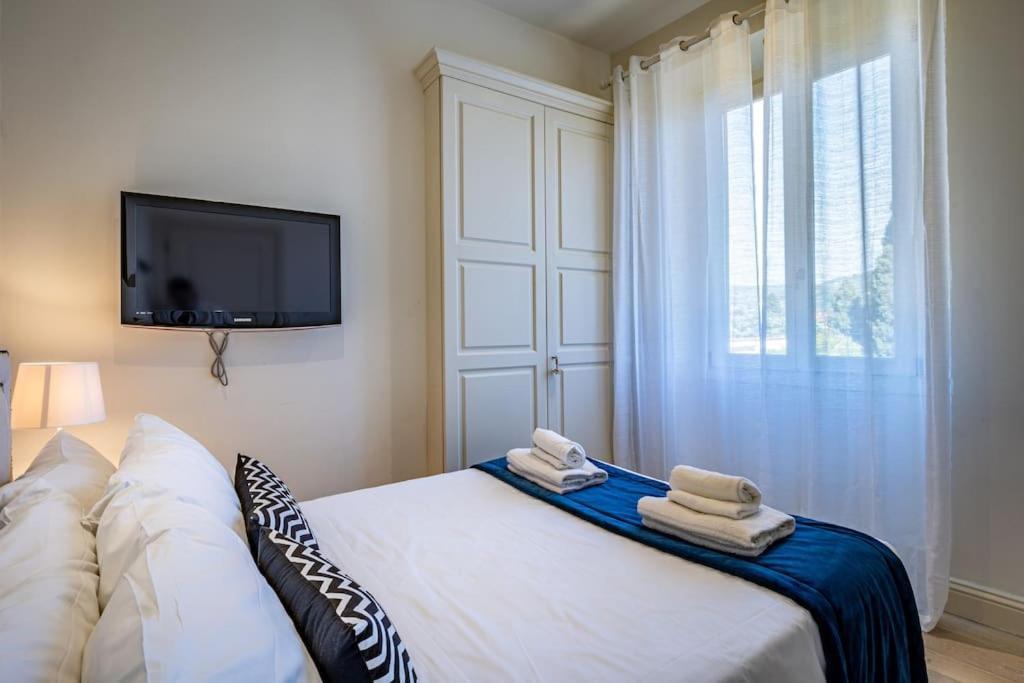 Luxury Villa Tolomei Gucci With Spa San Jacopo al Girone Екстериор снимка