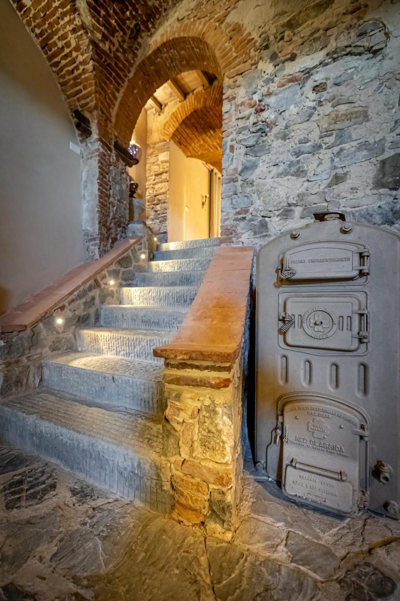 Luxury Villa Tolomei Gucci With Spa San Jacopo al Girone Екстериор снимка